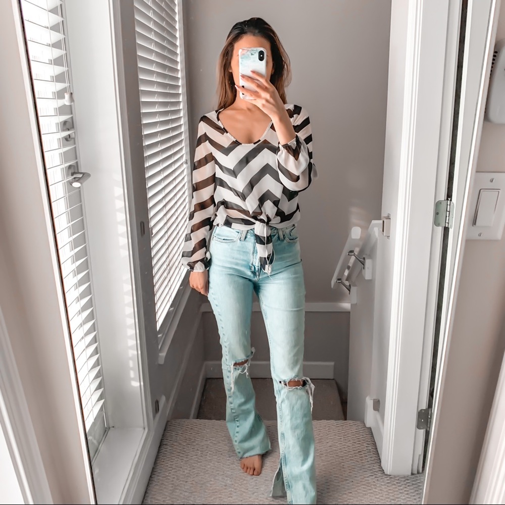 Chevron Pattern Blouse - Picture 2 of 6